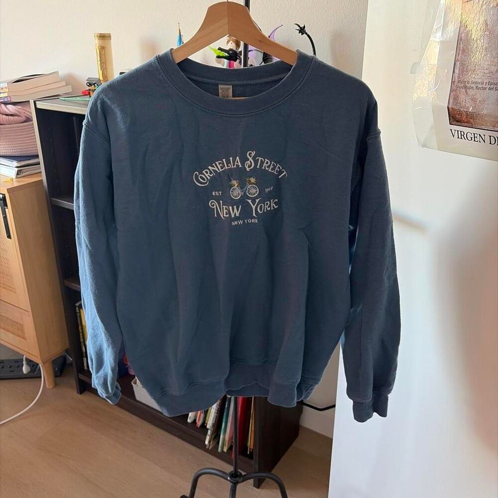 Cornelia Street New York Embroidered Crewneck Sweatshirt Blue Women's Size Small